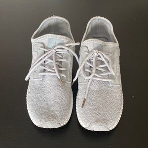 Danskin Tennis Shoes